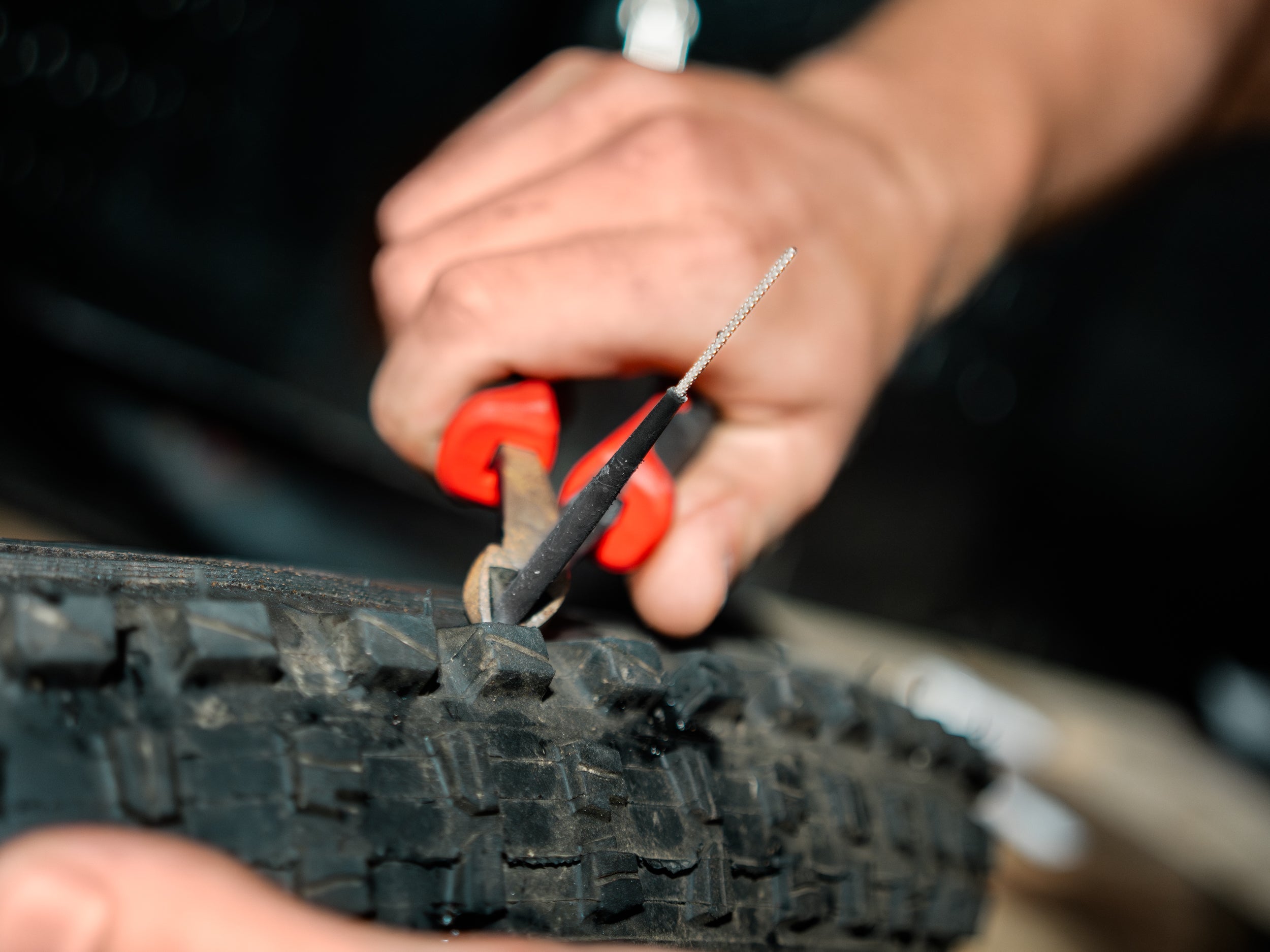 Flat Kit - Lezyne Tubeless Tire Plug Kit