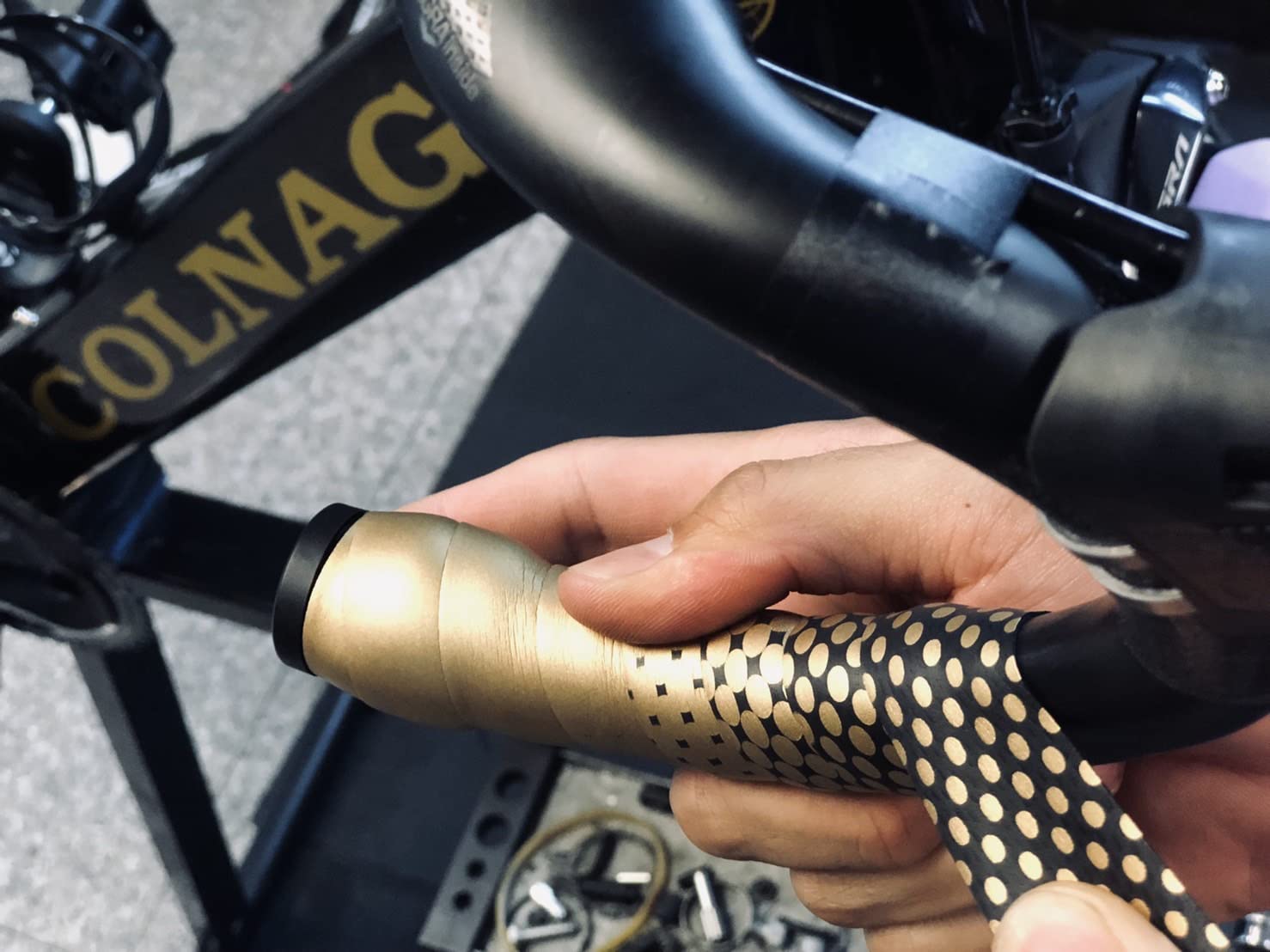 Leather Touch Handlebar Tape, Fusion Dot Blk/Gold