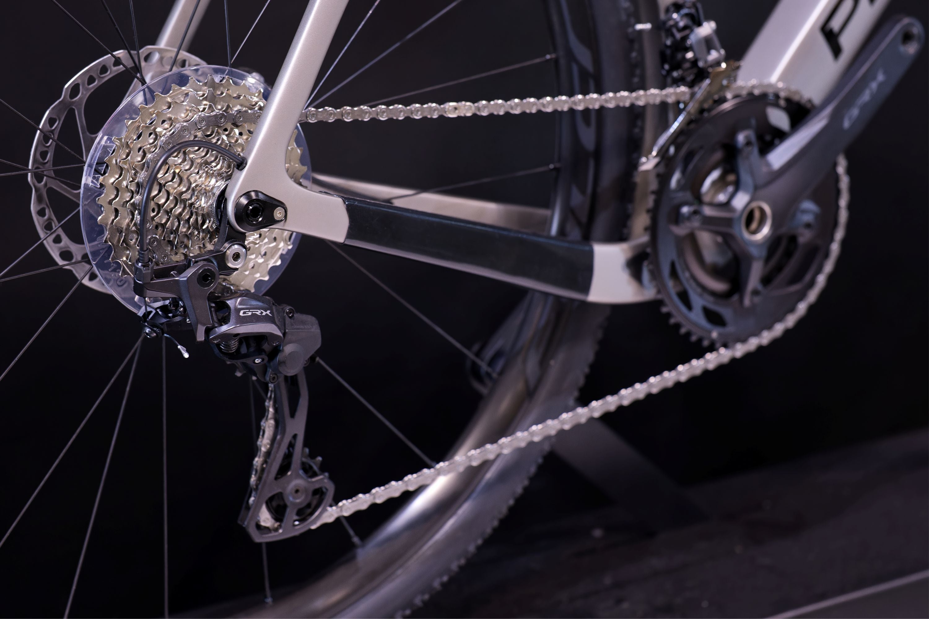 Grevil F5 GRX610 E363 Gry 575