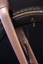 Cervelo - ASPERO-5 FORCE XPLR ETAP AXS 1 ROSE CHAMPAGNE SIZE 58
